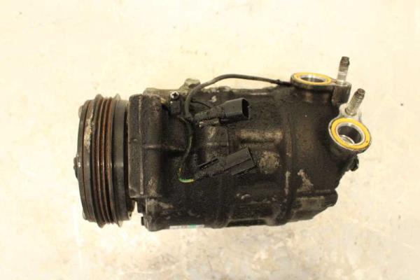 COMPRESSEUR DE CLIMATISATION VOLVO V60 - Vue 2